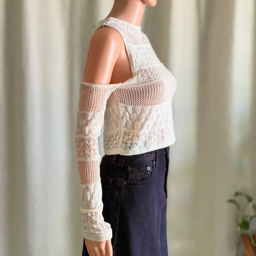 NWT Zara Womens Cream Cold Shoulder Pointelle Open Knit Cropped Top Boho S